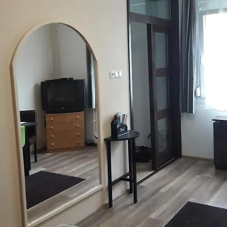 Apartment Sunshine Apartman Erlau
